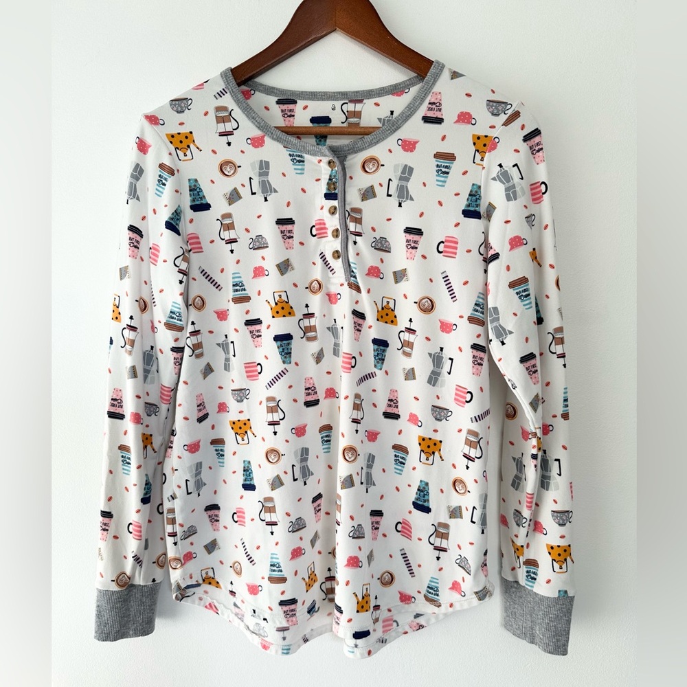 Cuddl Duds Long-Sleeve Coffee Print Velour Fleece Henley Pajama Top Size XS